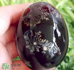 松花蛋是什么蛋？松花蛋是雞蛋還是鴨蛋？