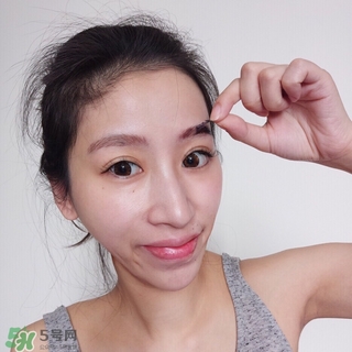 眉膠怎么用？眉膠正確方法圖解