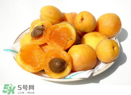 杏和荔枝能一起吃嗎？杏和荔枝一起吃會中毒嗎？