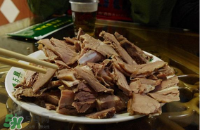 杏和牛肉能一起吃嗎？杏和牛肉一起吃會(huì)中毒嗎？
