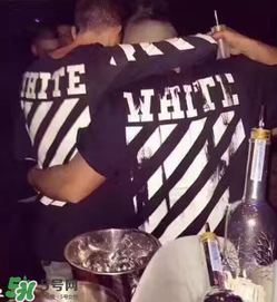 off white短袖多少錢(qián)？off white短袖正品價(jià)格
