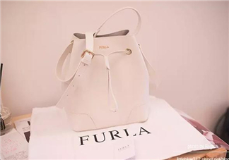 furla水桶包正品多少錢？芙拉水桶包專柜價格