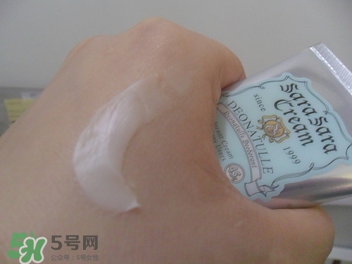 deonatulle足部止汗消臭軟膏怎么用？deonatulle足部止汗膏用法