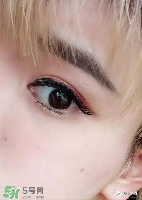 huda beauty眼影多少錢？huda beauty眼影專柜價格