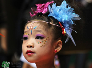 六一怎么給寶貝化妝？六一兒童節(jié)怎么化妝？