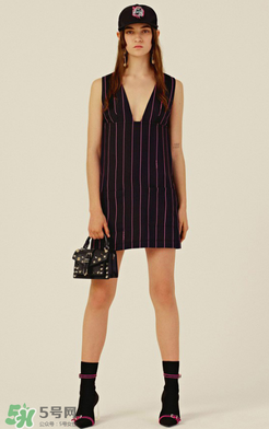 versus versace2018早春度假系列衣服款式有哪些_好看嗎？