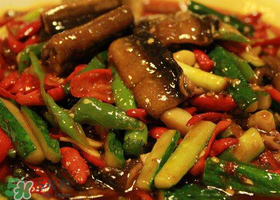 黃鱔可以和黃瓜一起吃嗎？黃瓜和黃鱔能同食嗎？
