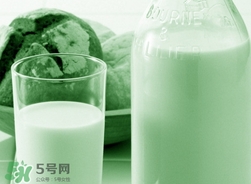 胃脹氣可以喝牛奶嗎？胃脹氣喝牛奶會怎樣？