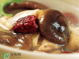 鴨肉能和香菇一起燉嗎？香菇燉鴨肉有毒嗎？
