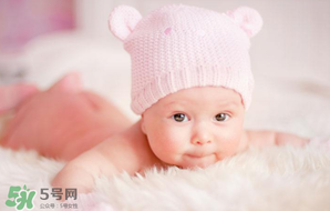 嬰兒吃藥可以混在奶粉里面吃嗎？嬰兒吃藥怎么吃？