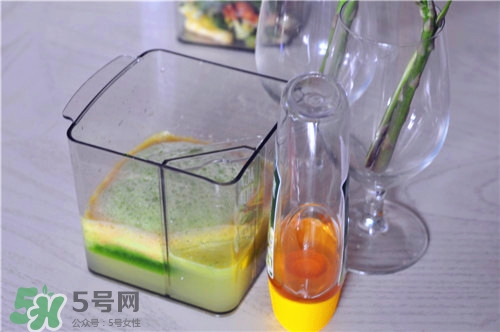 蘆筍可以榨汁嗎？蘆筍可以和什么一起榨汁