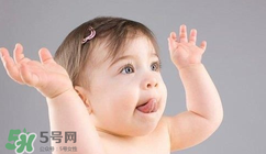 夏季寶寶長痱子怎么辦？怎么預(yù)防寶寶長痱子？
