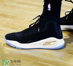 under armour curry4黑金怎么樣？庫(kù)里總決賽戰(zhàn)靴客場(chǎng)配色諜照曝光