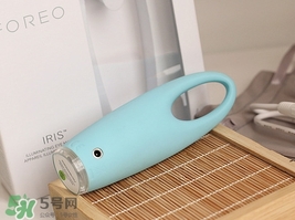 foreo眼部按摩儀怎么用？foreo iris眼部按摩儀使用方法