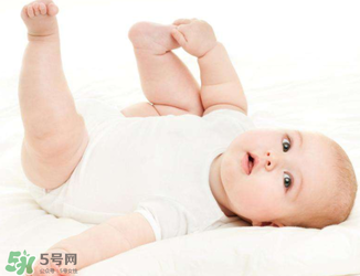 寶寶被蚊子咬后腫很大怎么辦？蚊子包消腫的方法