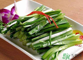 楊梅和韭菜能一起吃嗎？喝楊梅湯能吃韭菜嗎？