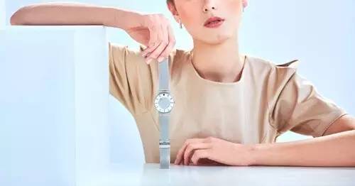 eone手表怎么看時間？eone手表時間怎么調(diào)？