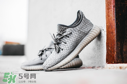 adidas yeezy 350 boost v2蟒蛇皮定制版多少錢？