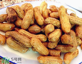 楊梅和花生能一起吃嗎？吃了楊梅還能吃生花生嗎？