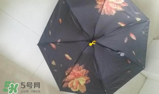 蕉下小黑傘能遮雨嗎？蕉下太陽(yáng)傘能淋雨嗎？