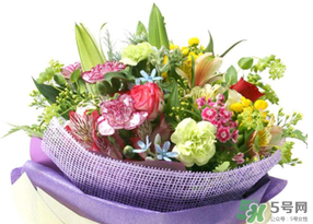 父親節(jié)可以送花嗎？父親節(jié)送什么花最合適？