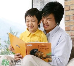 父親節(jié)可以送書嗎？父親節(jié)送什么書？