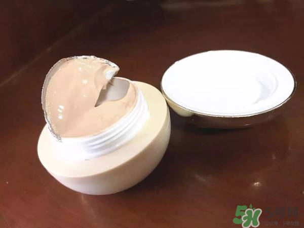 郁美凈粉底霜怎么樣？郁美凈粉底霜色號(hào)試色