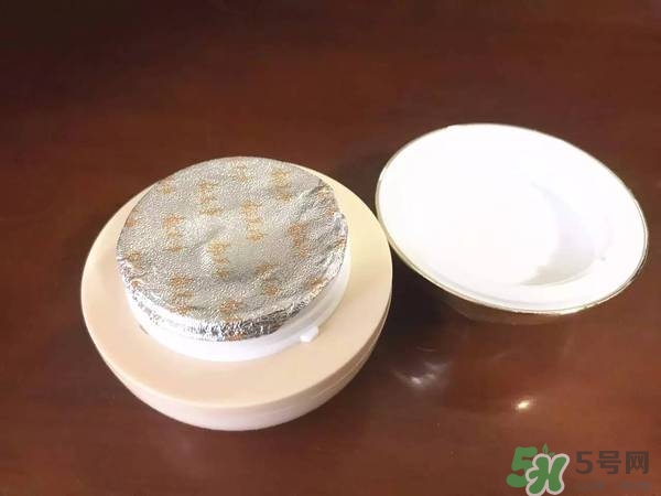 郁美凈粉底霜怎么樣？郁美凈粉底霜色號(hào)試色