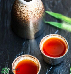 楊梅酒可以放蜂蜜嗎？蜂蜜楊梅酒怎么泡制？