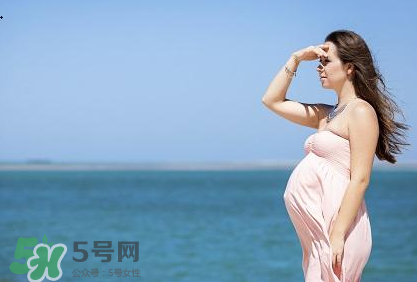 孕婦能用爽身粉嗎？孕婦能用爽身粉擦腳嗎？