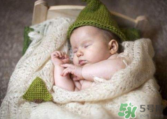 早產(chǎn)兒奶粉有必要嗎？早產(chǎn)兒可以吃普通奶粉嗎？