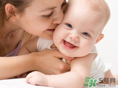 早產(chǎn)兒奶粉有必要嗎？早產(chǎn)兒可以吃普通奶粉嗎？