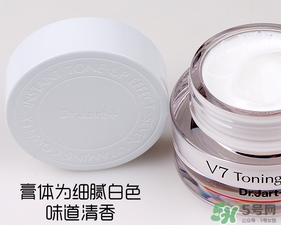 先用防曬噴霧還是素顏霜？素顏霜防曬噴霧使用順序