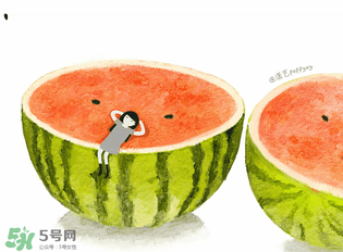 催熟的西瓜能吃嗎？催熟的西瓜吃了會(huì)怎樣？
