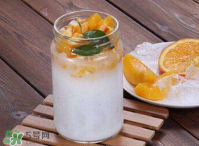黃桃和酸奶能一起吃嗎？黃桃酸奶怎么做？