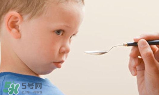感冒藥和咳嗽藥能一起吃嗎？咳嗽藥可以和感冒藥一起吃嗎