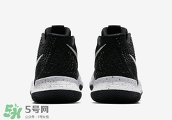 nike kyrie 3 tuxedo配色多少錢？耐克歐文3代黑白反轉(zhuǎn)專柜價格