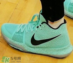 nike kyrie 3 aqua多少錢(qián)？耐克歐文3代湖綠配色專(zhuān)柜價(jià)格