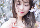 化完妝臉上出油是什么原因？化完妝臉上出油怎么辦？