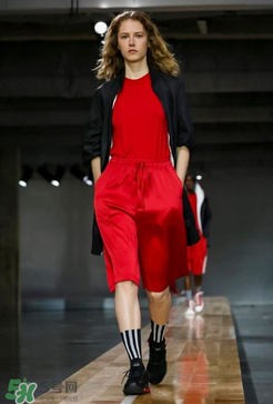 Y-32018春夏系列服裝怎么樣_好看嗎_款式有哪些？