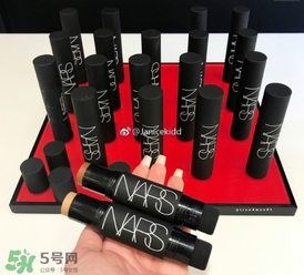 nars粉底棒粉條怎么用？nars粉底棒粉條色號試色