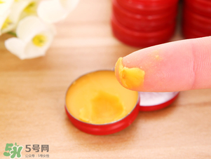 清涼油能治扁平疣嗎？清涼油可以治扁平疣嗎？