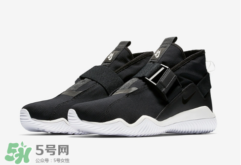 nikelab acg 07 kmtr機(jī)能運(yùn)動(dòng)鞋黑白配色什么時(shí)候發(fā)售？