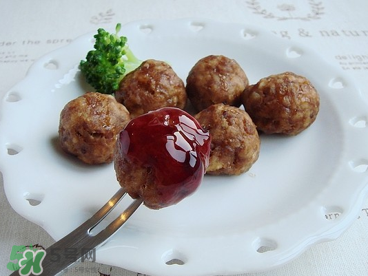 藍莓和牛肉能一起吃嗎？藍莓和牛肉會過敏嗎？