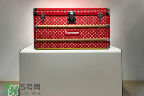 supreme與lv2017秋冬聯(lián)名系列怎么買_在哪買？