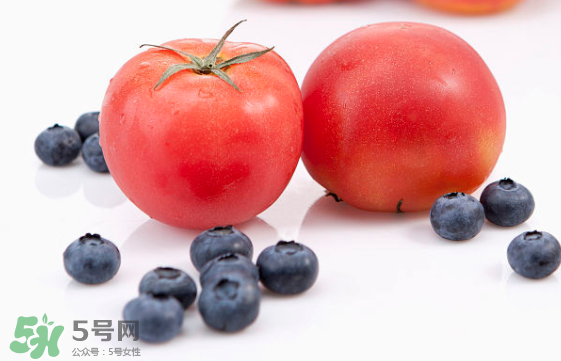 藍莓和番茄能一起吃嗎？藍莓和西紅柿能一起吃嗎？