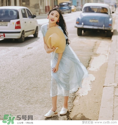 8月份去北京穿什么？八月份去北京穿衣搭配