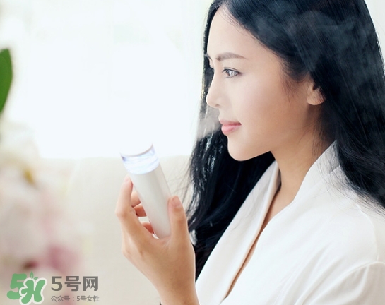 dayshow補水儀怎么充電？dayshow補水儀怎么加水
