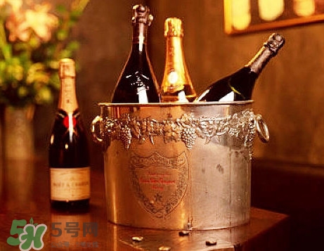 香檳是酒嗎？香檳是什么酒？