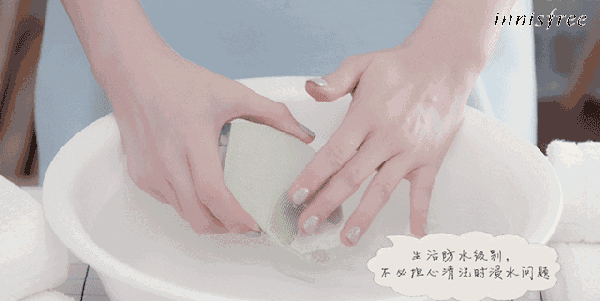 悅詩(shī)風(fēng)吟洗臉儀好用嗎？悅詩(shī)風(fēng)吟洗臉儀和luna潔面儀對(duì)比